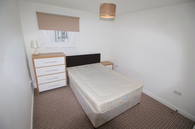  Image of 2 bedroom Flat to rent in Farmers Hall Aberdeen AB25 at Rosemount Aberdeen Aberdeen, AB25 1XF
