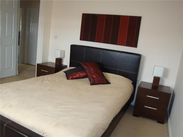  Image of 2 bedroom Flat to rent in Fieldfare View Dunfermline KY11 at Dunfermline Fife Fife, KY11 8FY