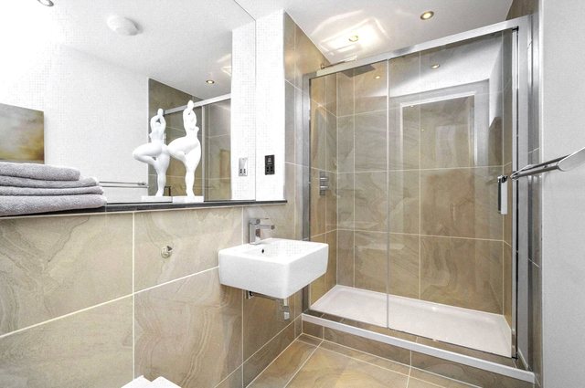  Image of 2 bedroom Detached house to rent in Finchley Road London NW3 at London  Swiss Cottage, NW3 7AJ
