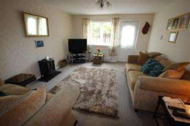  Image of 1 bedroom Bungalow for sale in Fintry Place Bourtreehill South Irvine KA11 at Bourtreehill South Irvine Dreghorn, KA11 1JB