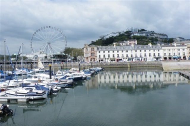  Image of 1 bedroom Flat to rent in Fleet Street Torquay TQ1 at Torquay, TQ1 1DR