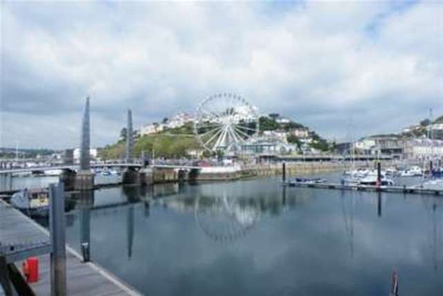  Image of 1 bedroom Flat to rent in Fleet Street Torquay TQ1 at Torquay, TQ1 1DR