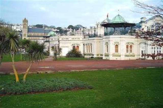  Image of 1 bedroom Flat to rent in Fleet Street Torquay TQ1 at Torquay, TQ1 1DR