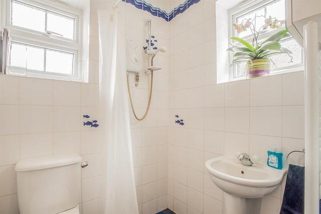  Image of 3 bedroom Detached house for sale in Folly Avenue St. Albans AL3 at Folly Avenue  ST. ALBANS, AL3 5QD