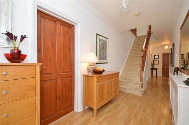  Image of 4 bedroom Detached house for sale in Fontley Road Titchfield Fareham PO15 at Titchfield Fareham Fareham, PO15 6QX
