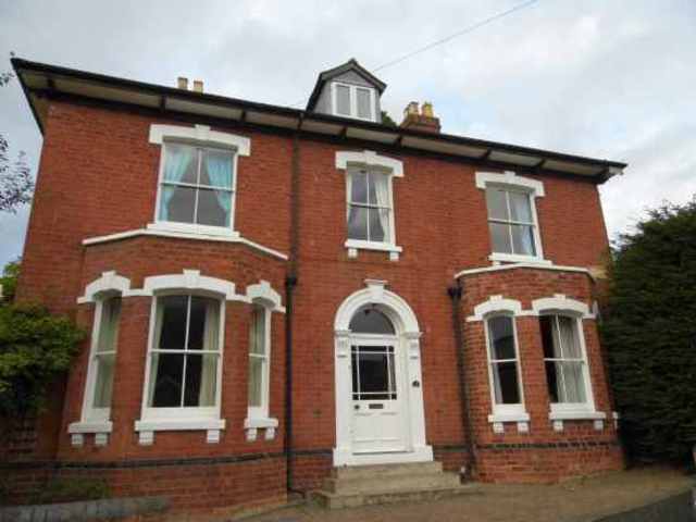  Image of 6 bedroom Semi-Detached house for sale in Fort Royal Hill Worcester WR5 at Worcester Hereford And Worcester Worcester, WR5 1BT