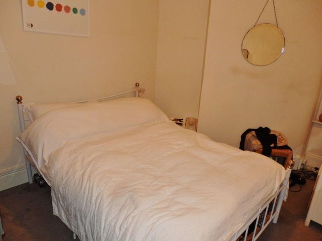  Image of 2 bedroom Flat to rent in Fortis Green Road London N10 at Fortis Green Road  Muswell Hill, N10 3DU