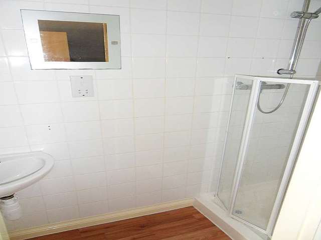  Image of 3 bedroom Property for sale in Fox Hollies Road Hall Green Birmingham B28 at FOX HOLLIES ROAD HALL GREEN BIRMINGHAM, B28 8RL
