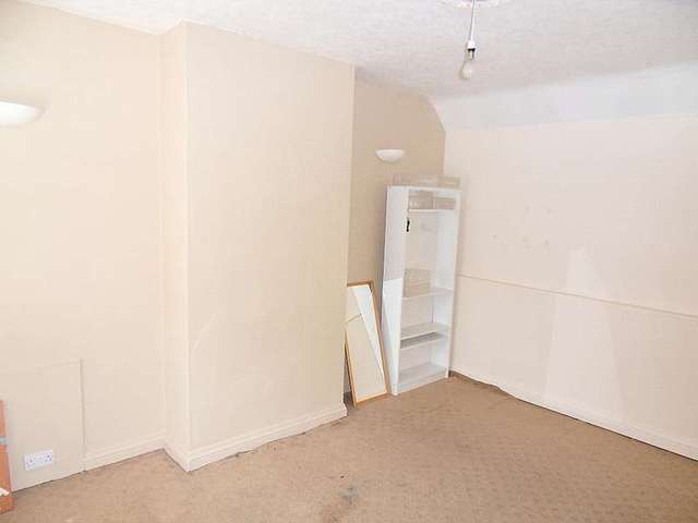  Image of 3 bedroom Property for sale in Fox Hollies Road Hall Green Birmingham B28 at FOX HOLLIES ROAD HALL GREEN BIRMINGHAM, B28 8RL