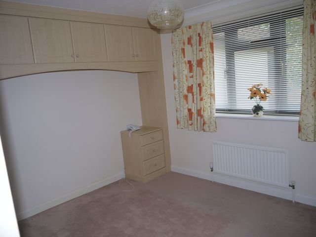  Image of 3 bedroom Detached house to rent in Fox Road Street BA16 at Fox Road  Street, BA16 0PZ