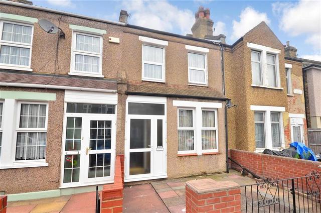  Image of 3 bedroom Terraced house for sale in Fulwich Road Dartford DA1 at Dartford Kent Dartford, DA1 1UT