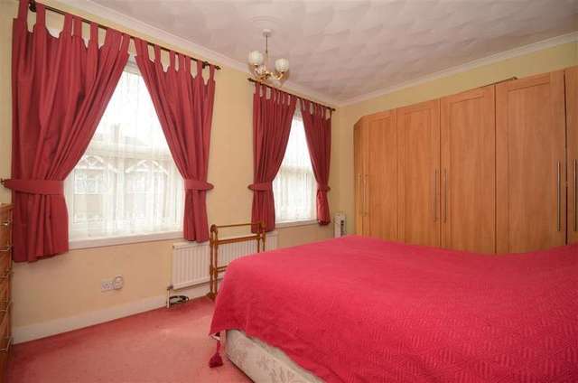  Image of 3 bedroom Terraced house for sale in Fulwich Road Dartford DA1 at Dartford Kent Dartford, DA1 1UT