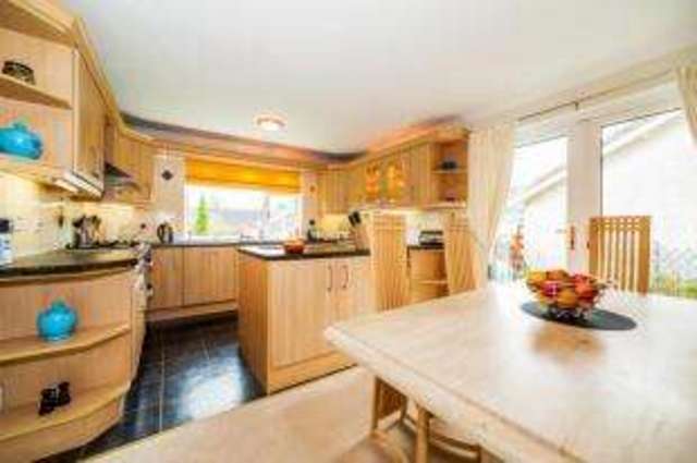  Image of 5 bedroom Bungalow for sale in Gainburn Gardens Cumbernauld Glasgow G67 at Cumbernauld Glasgow Mollinsburn, G67 4QH