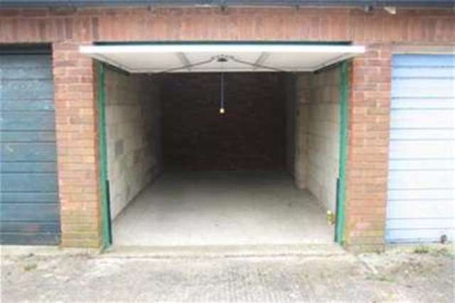  Image of Property to rent in Beacon Way Littlehampton BN17 at Littlehampton, BN17 6QS