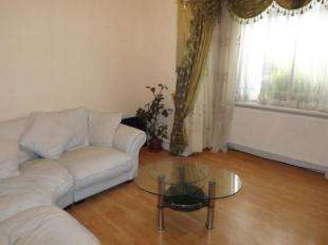  Image of 5 bedroom Semi-Detached house for sale in Garratt Road Edgware HA8 at Edgware  Burnt Oak, HA8 9AN