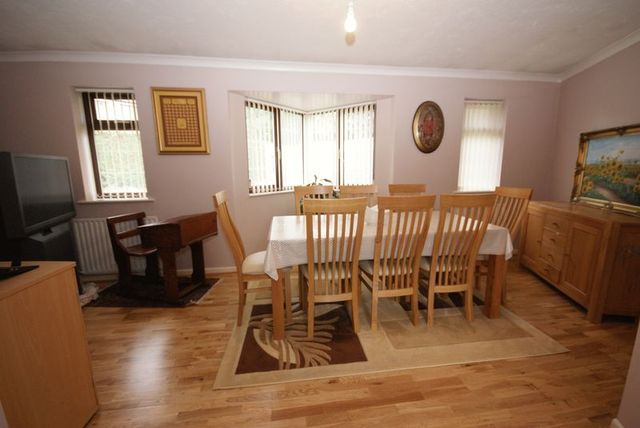  Image of 4 bedroom Detached house for sale in Geales Crescent Alton GU34 at 54 Geales Crescent  Alton, GU34 2NE