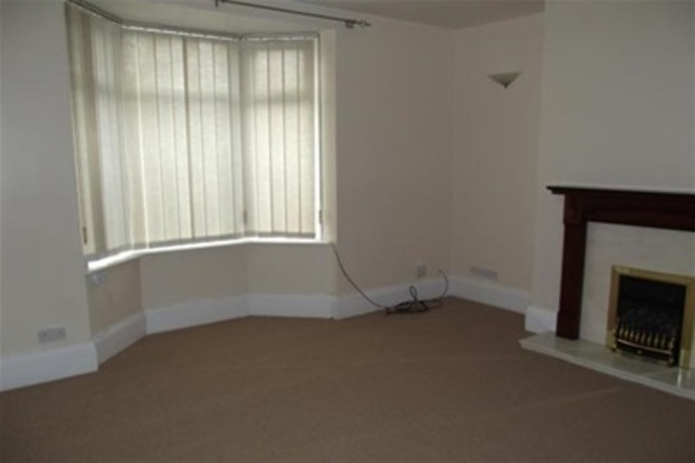  Image of 2 bedroom Semi-Detached house to rent in Geneva Road Darlington DL1 at Darlington, DL1 4HG