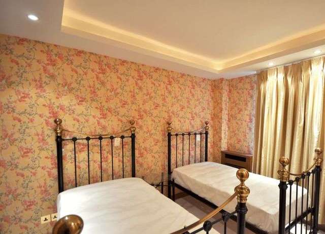 Image of 3 bedroom Flat for sale in George Street London W1H at George Street  London, W1H 7HN