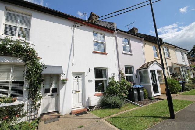  Image of 2 bedroom Terraced house for sale in Gladstone Road Burgess Hill RH15 at 3 Gladstone Road  Burgess Hill, RH15 0QQ