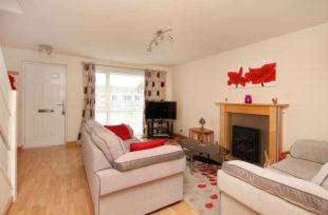 Image of 3 bedroom Semi-Detached house for sale in Glenwood Crescent Chapeltown Sheffield S35 at Chapeltown Sheffield Chapeltown, S35 1YU