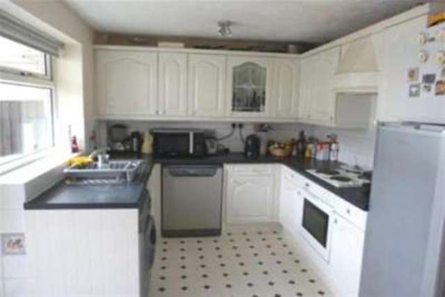  Image of 3 bedroom Detached house to rent in Glenwood Crescent Chapeltown Sheffield S35 at Sheffield, S35 1YU