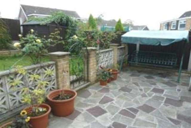  Image of 3 bedroom Detached house to rent in Glenwood Crescent Chapeltown Sheffield S35 at Sheffield, S35 1YU