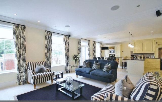  Image of 7 bedroom Detached house for sale in Golf Side Sutton SM2 at Golf Side Cheam Sutton, SM2 7EZ