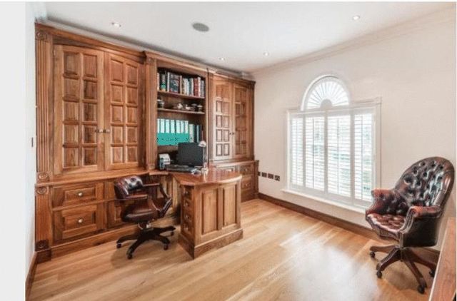  Image of 7 bedroom Detached house for sale in Golf Side Sutton SM2 at Golf Side Cheam Sutton, SM2 7EZ