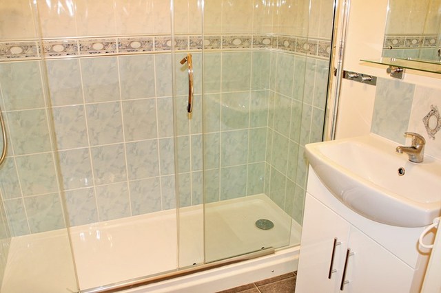  Image of 1 bedroom Retirement Property for sale in Gloucester Road Ross-on-Wye HR9 at Gloucester Road  Ross-on-Wye, HR9 5GD