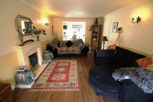 Image of 4 bedroom Detached house for sale in Gosport Close Outlane Huddersfield HD3 at Gosport Close  Outlane, Huddersfield, HD3 3FP