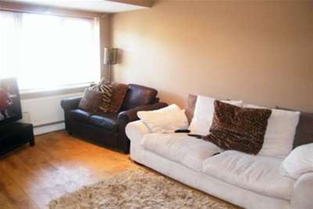  Image of 3 bedroom Detached house to rent in Grangemoor Court Cardiff CF11 at Cardiff, CF11 0AQ