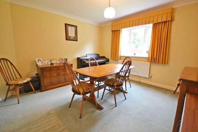  Image of 5 bedroom Detached house for sale in Great Oaks Park Rogerstone Newport NP10 at Great Oaks Park  Newport, NP10 9AT