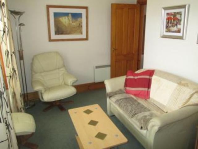  Image of 1 bedroom Flat to rent in Great Western Road Aberdeen AB10 at Mannofield Aberdeen Aberdeen, AB10 6PE