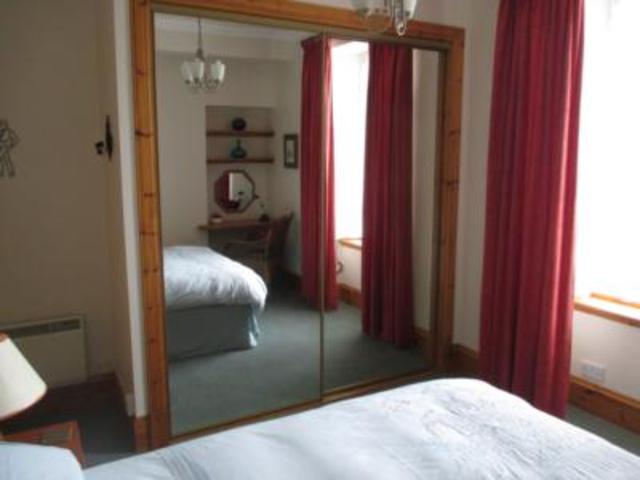  Image of 1 bedroom Flat to rent in Great Western Road Aberdeen AB10 at Mannofield Aberdeen Aberdeen, AB10 6PE