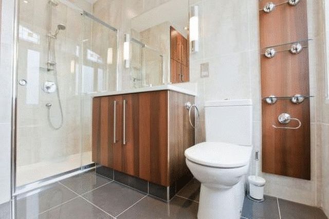  Image of 2 bedroom Flat to rent in Greencroft Gardens London NW6 at Greencroft Gardens South Hampstead London, NW6 3PE