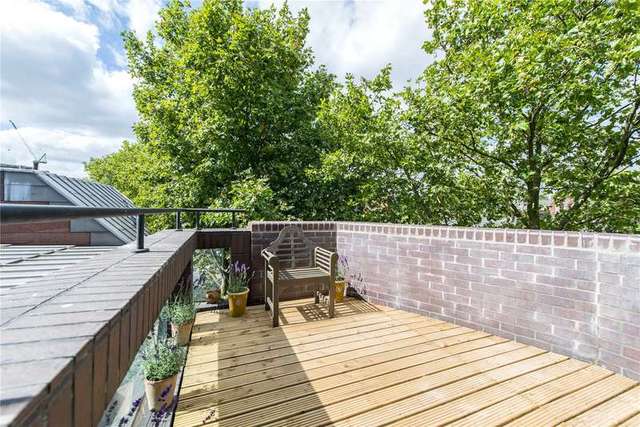  Image of 2 bedroom Flat for sale in Grosvenor Road London SW1V at Grosvenor Road  London, SW1V 3JU