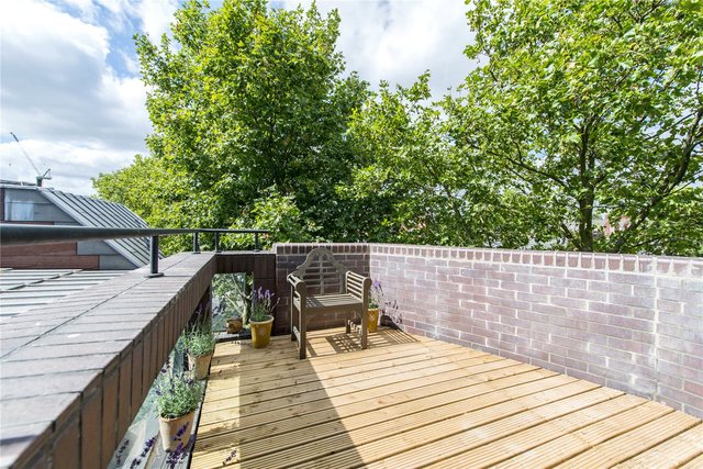  Image of 2 bedroom Flat for sale in Grosvenor Road London SW1V at Grosvenor Road  London, SW1V 3JU