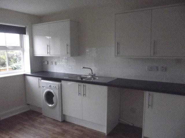  Image of 2 bedroom Apartment to rent in Ha