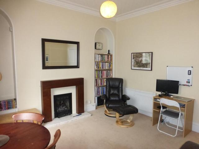  Image of 1 bedroom Flat to rent in Hardgate Aberdeen AB11 at City Centre Aberdeen Aberdeen, AB11 6XQ