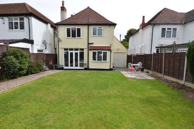  Image of 3 bedroom Detached house for sale in Haunch Lane Kings Heath Birmingham B13 at Haunch Lane Kings Heath Birmingham, B13 0PJ