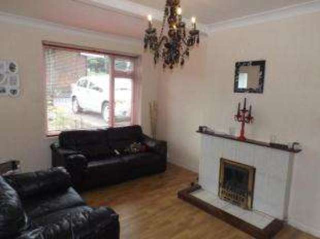  Image of 3 bedroom Maisonette for sale in Hawkhurst Road Kings Heath Birmingham B14 at Birmingham West Midlands King