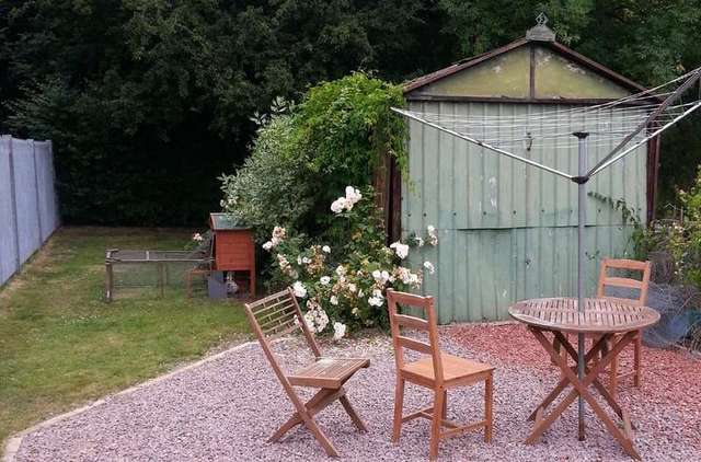  Image of 1 bedroom Cottage to rent in Stoney Bank Hawking Croft Road Horbury Wakefield WF4 at Horbury Horbury, WF4 6AH