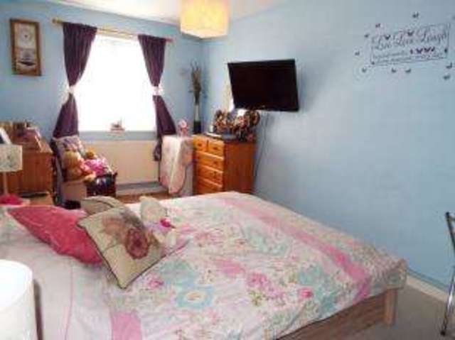  Image of 3 bedroom Flat for sale in Winsor Close Hayling Island PO11 at Hayling Island Hampshire Eastoke, PO11 9RF