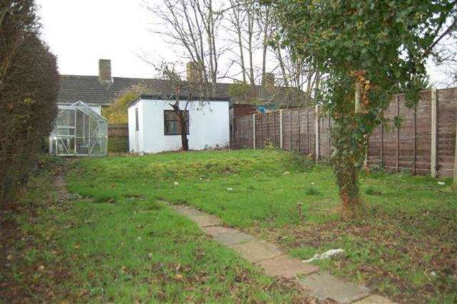  Image of 4 bedroom Terraced house for sale in Haynt Walk London SW20 at Raynes Park, SW20 9NX
