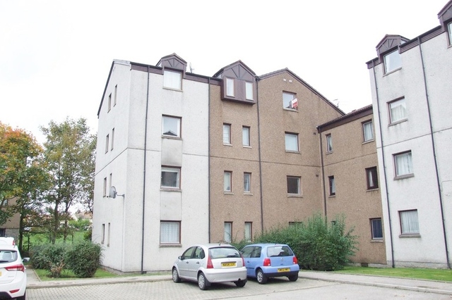  Image of 2 bedroom Flat to rent in Headland Court Aberdeen AB10 at Garthdee Aberdeen Aberdeen, AB10 7HZ