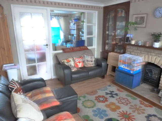  Image of 3 bedroom Terraced house for sale in Heather Way Selsdon South Croydon CR2 at South Croydon Selsdon, CR2 8HN