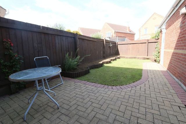  Image of 2 bedroom Semi-Detached house for sale in Hemble Way Kingswood Hull HU7 at Hemble Way Kingswood Hull, HU7 3ET
