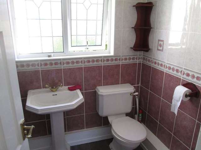  Image of 3 bedroom Bungalow to rent in Heol Croes Faen Porthcawl CF36 at Porthcawl  Nottage, CF36 3SW