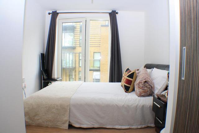  Image of 1 bedroom Apartment to rent in Conington Road London SE13 at London, SE13 7FL