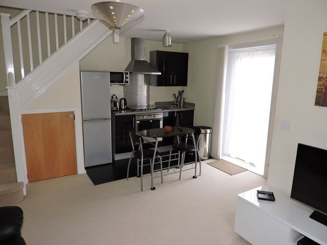  Image of 1 bedroom Terraced house to rent in Hewitt Road Basingstoke RG24 at Hewitt Road  Basingstoke, RG24 9FL